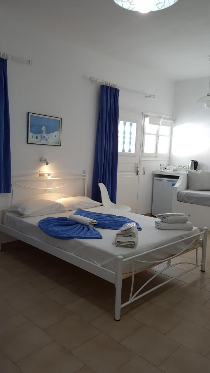 Hotel Santa Barbara Perissa  Pokoj fotografie